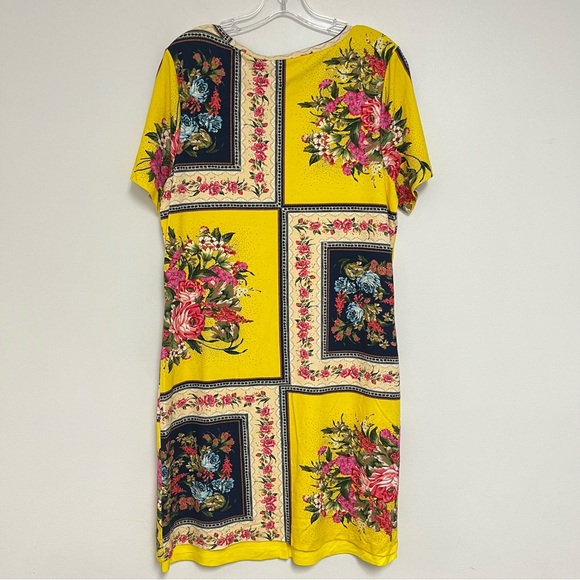 Farm Rio For Anthropologie Medium Dress Patchwork Floral Short Sleeve Shift - Picture 3 of 6